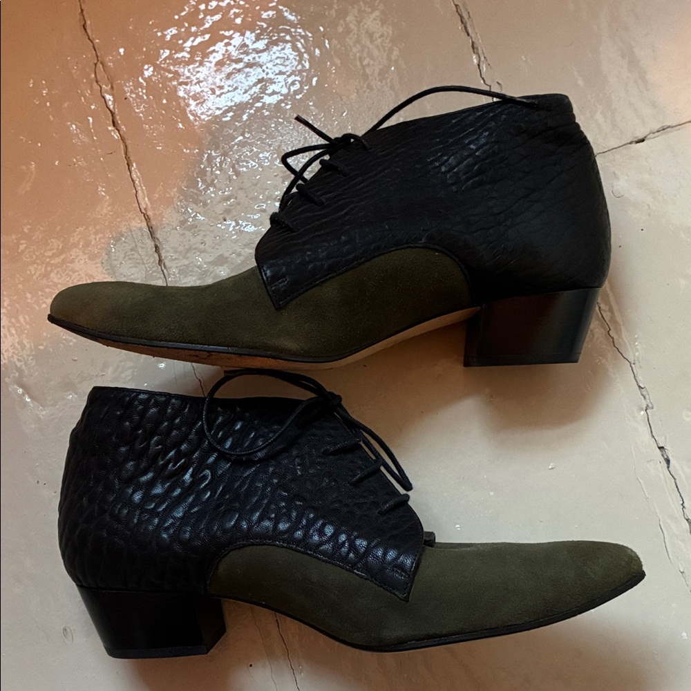 Magro Cardona Black Leather and Olive Suede Lace-Up Ankle Boots